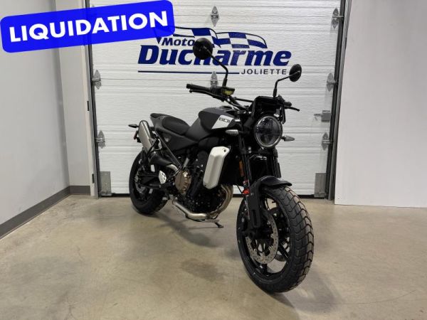 CS-32122 Neuf Husqvarna Husqvarna Svartpilen 801 2025 2025 a vendre 1