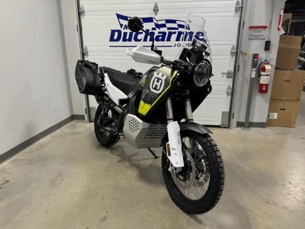 CS-32207 Neuf Husqvarna Husqvarna Norden 901 Expedition 2025 2025 a vendre 1